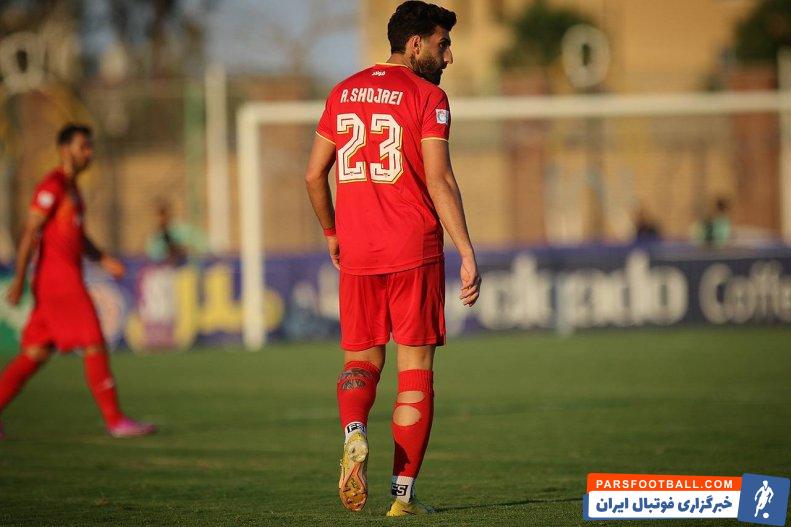 شجاعی ؛ علی شجاعی بازیکن فولاد با انگیزه بالا آماده جدال با تراکتور