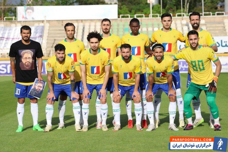 صنعت نفت ؛ پیام پارسا گلر صنعت نفت و پوشیدن پیراهن شماره 70 ساسان حسینی