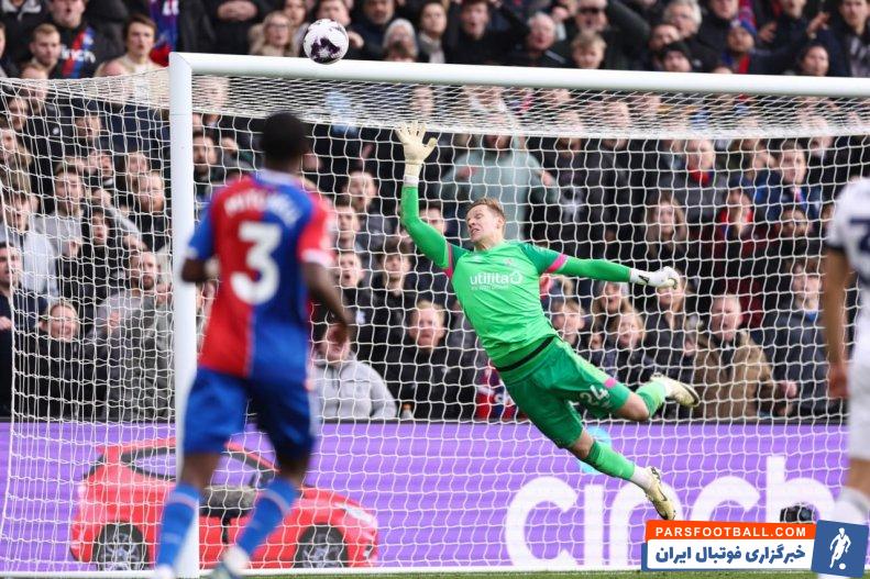 کامینسکی، دروازهبان لوتونتاون برنده جایزه بهترین مهار فصل لیگ برتر انگلیس