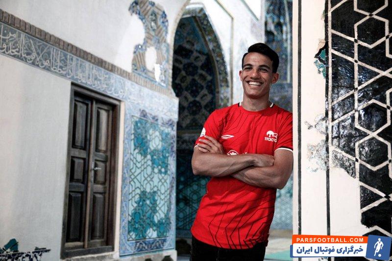 تراکتور ؛ خوشحالی گل امیرحسین حسینزاده با نشان دادن سکوت به منتقدانش