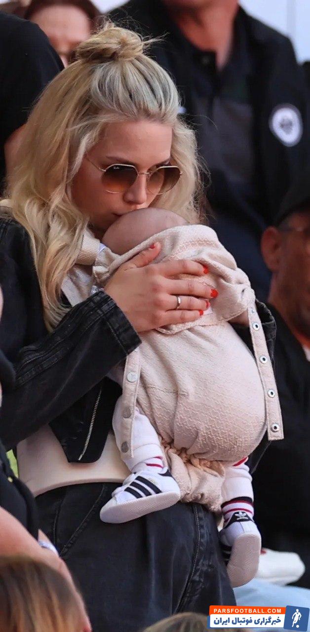 بایرن مونیخ ؛ همسر و فرزند کوچک مانوئل نویر شاهد پانصدمین بازی نویر