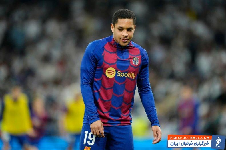 بارسلونا ؛ اعتراض دایانا لیس به نیمکت نشینی ویتور روکه در بارسلونا