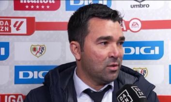 دکو، مدیر ورزشی بارسلونا : پدری حال و آینده باشگاه است و جایی نمی‌رود