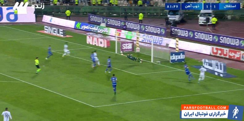 حسینی ؛ سیو سید حسین حسینی کاپیتان استقلال در دیدار برابر ذوب آهن