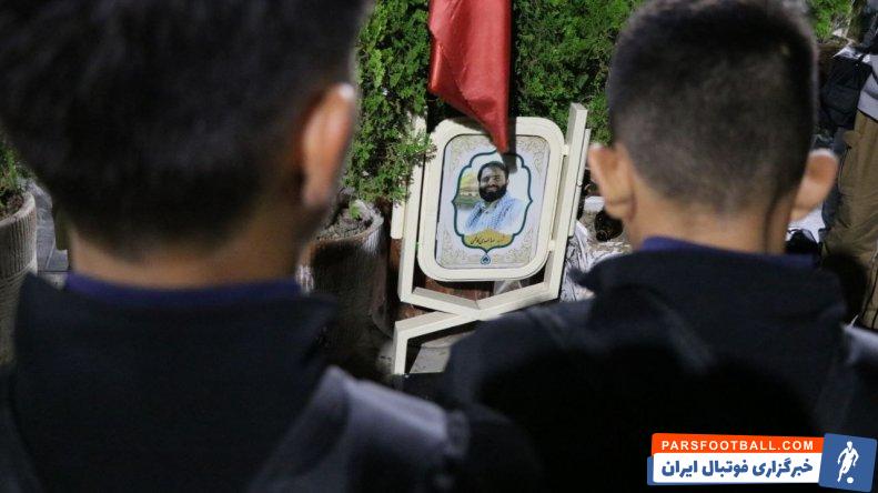 سپاهان ؛ حضور تیم ۱۳ سال سپاهان در گلزار شهدا اصفهان قبلاز سفر به روسیه