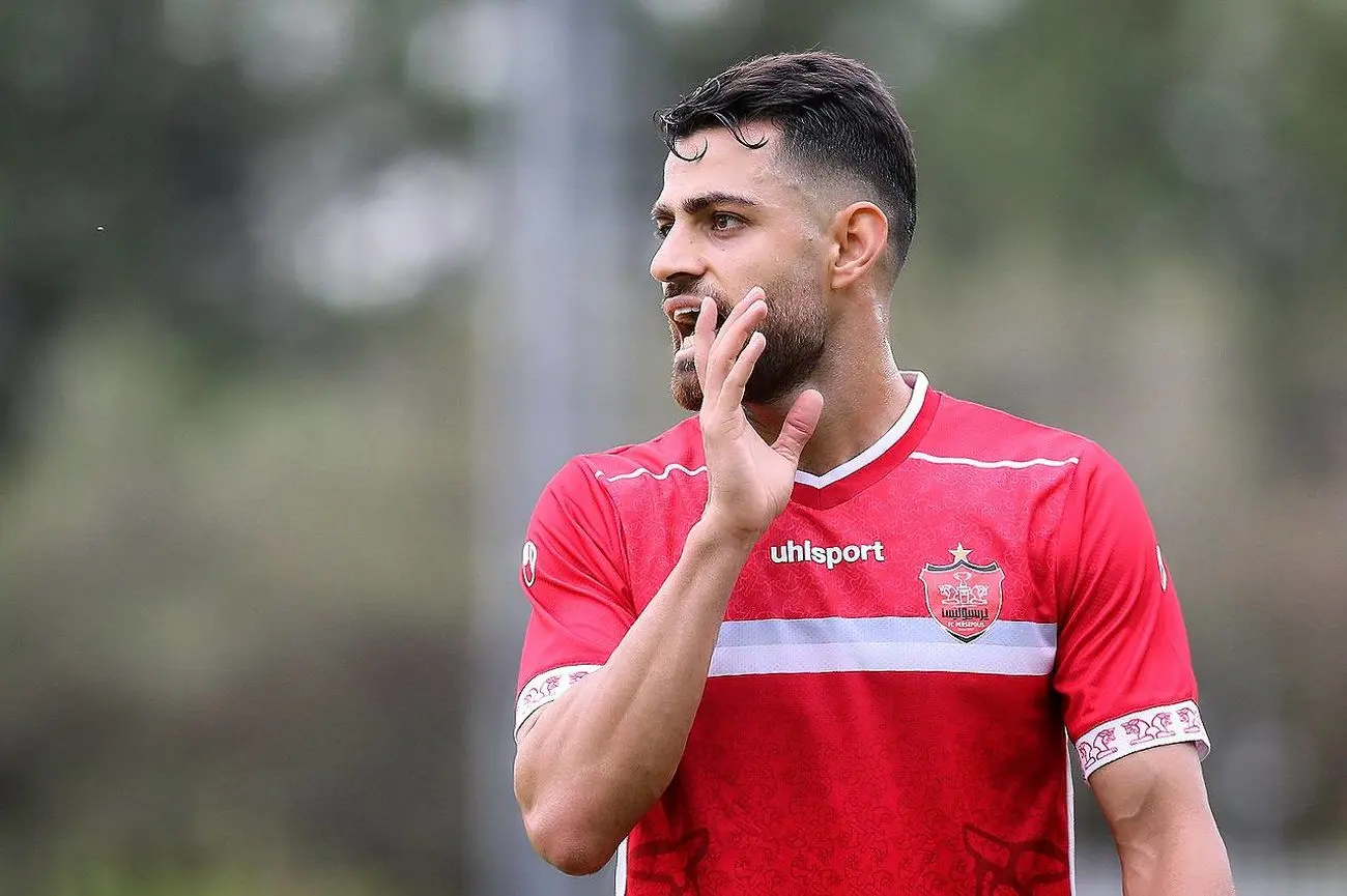 پرسپولیس ؛ مرتضی پورعلیگنجی در تمرین پرسپولیس حاضر شد