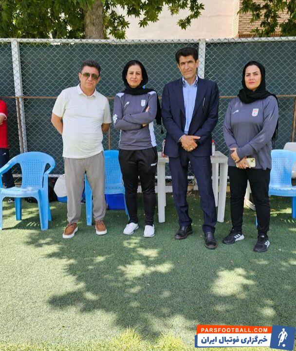 عکس| قلعه‌نویی در تمرین تیم ملی زنان