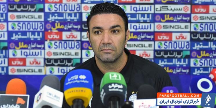 محمد مومنی : جواد نکونام نشان داد بازی هجومی را بلد است