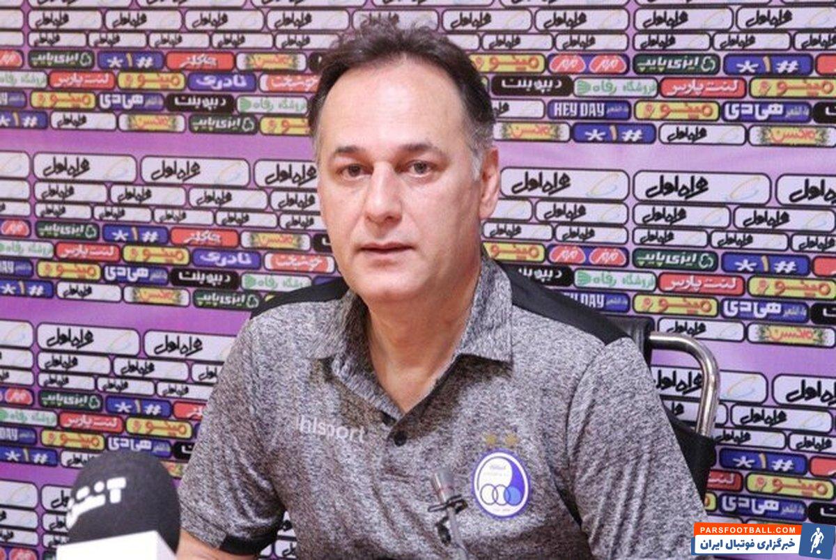 مجید نامجومطلق : تعصب به پیراهن و تار سبیل ارزش خود را از دست داده است