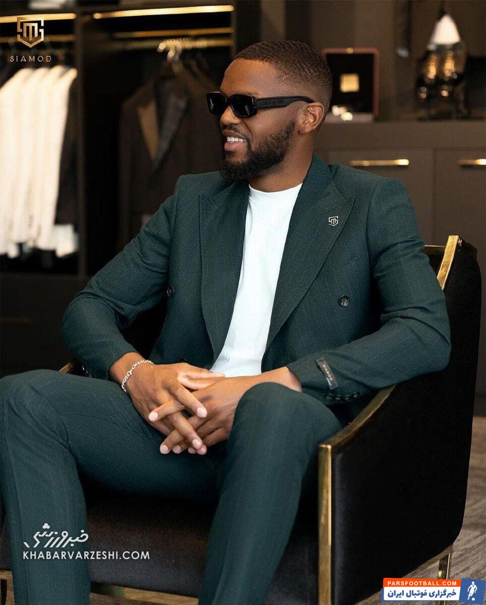 عکس| کوین یامگا با تیپ خاصش مدل شد!