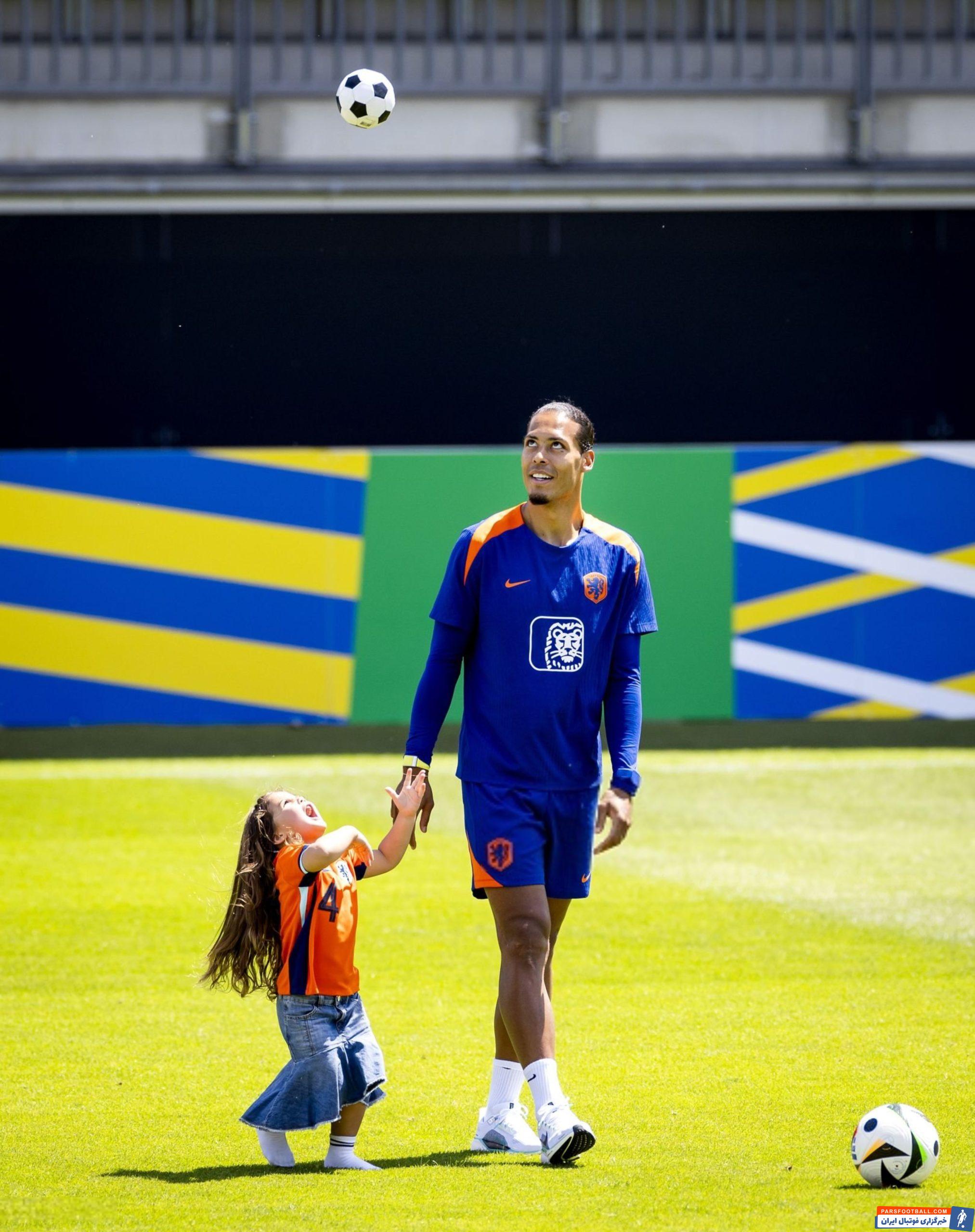 فدراسیون فوتبال هلند , تیم ملی فوتبال هلند , تیم ملی فوتبال لهستان , یورو 2024 , 