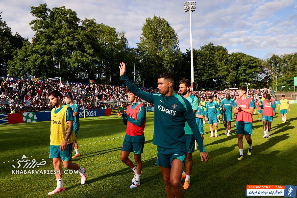 از دل اردوی پرتغال در آلمان/ رفیق‌بازی برای رونالدو ممنوع شد!