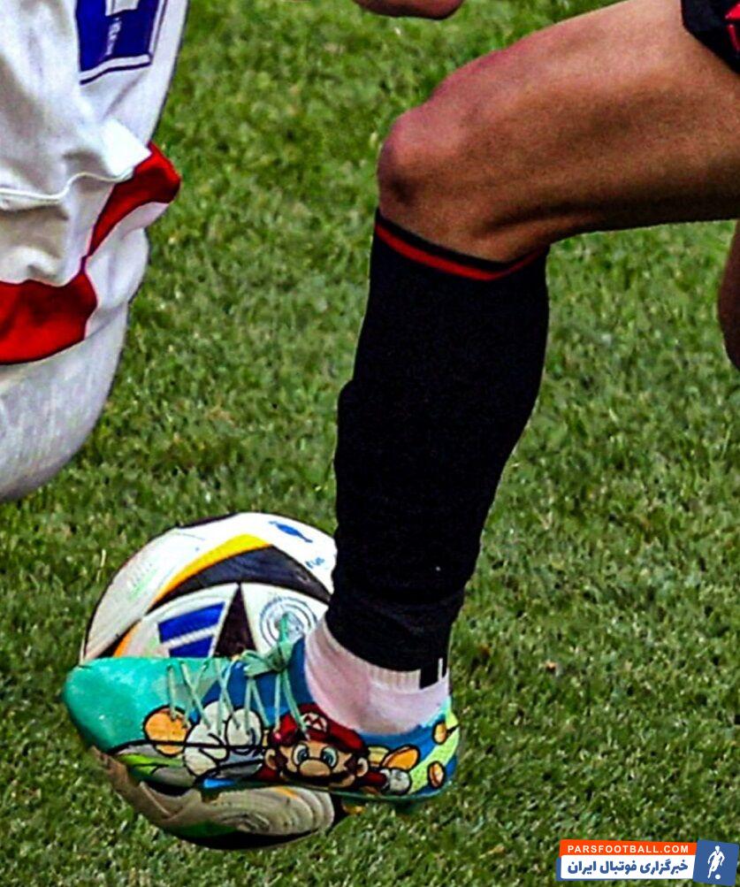 «سوپرماریو» روی استوک‌های ستاره آلبانی/ شخصیت معروف بازی‌های کامپیوتری وارد یورو ۲۰۲۴ شد +عکس