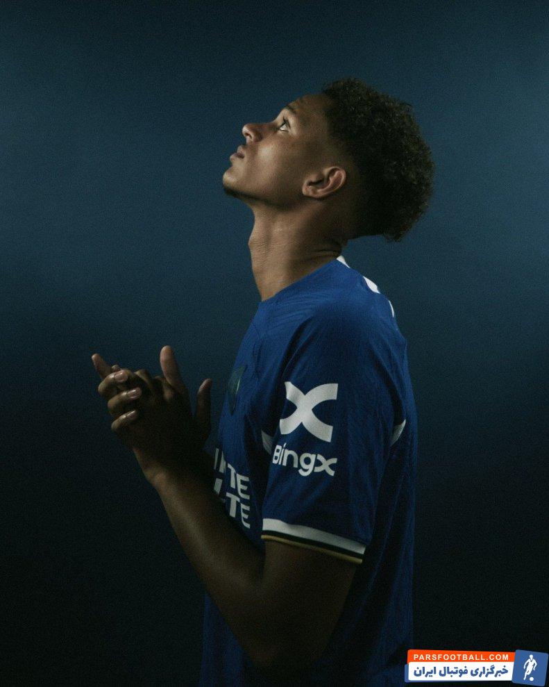 چلسی ؛ عمری کلیمن از استون ویلا به چلسی ملحق شد