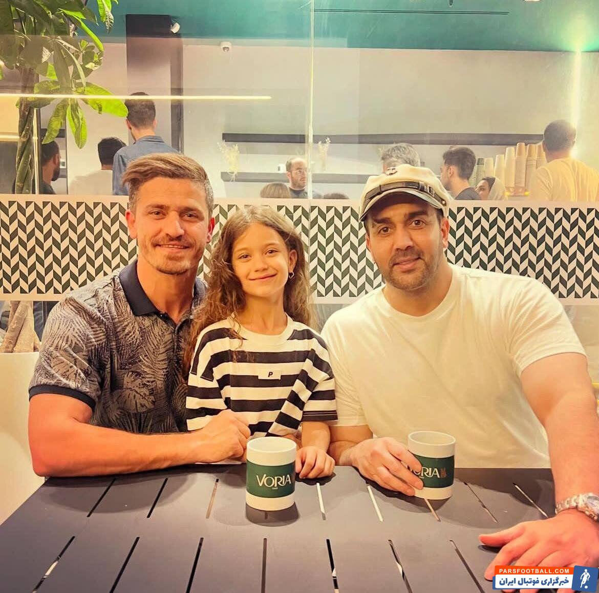 عکس| دیدار بازیگر سینما با وریا غفوری و دخترش