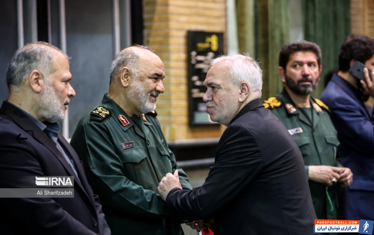 چهره‌های استقلالی و پرسپولیسی در مراسم شهید خدمت