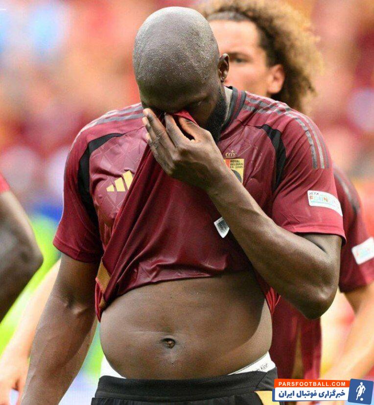 لوکاکو ؛ اضافه وزن روملو لوکاکو مهاجم تیم ملی بلژیک 