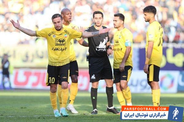 جام حذفی ؛ میثم تیموری ستاره مس رفسنجان مقابل سپاهان دست به دعا شد