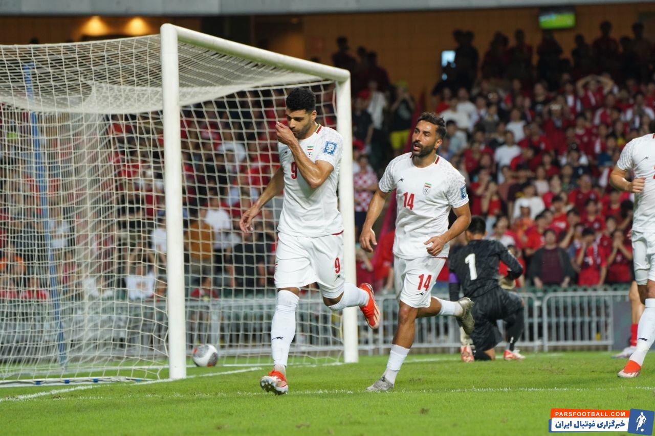 محمدرضا مهدوی : امیر قلعه نویی مقابل ازبکستان به بازیکنان با سابقه میدان بدهد