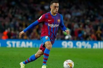 دست ؛ سرجینیو دست رایگان از بارسلونا به آیندهوون رفت