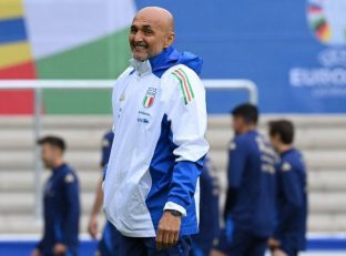 اسپالتی ؛ تمرینات سخت لوچانو اسپالتی برای بازیکنان ایتالیا