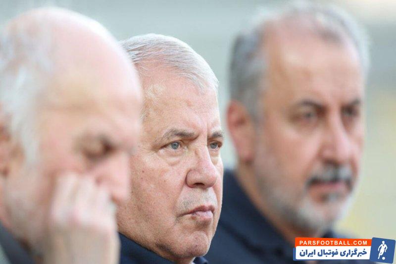 پرسپولیس ؛ چهره نگران و ناراحت علی پروین و رضا درویش در جایگاه وی ای پی