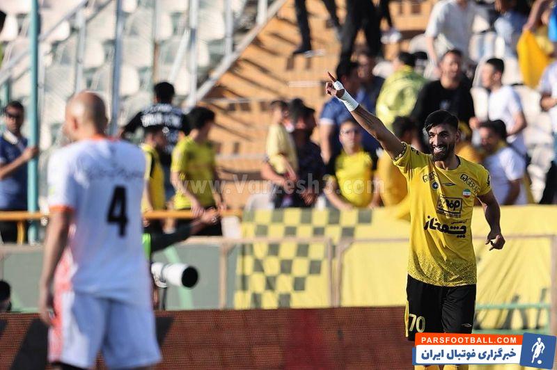 مغانلو ؛ شادی گل شهریار مغانلو پس از گل دومش به مس رفسنجان در فینال جام حذفی