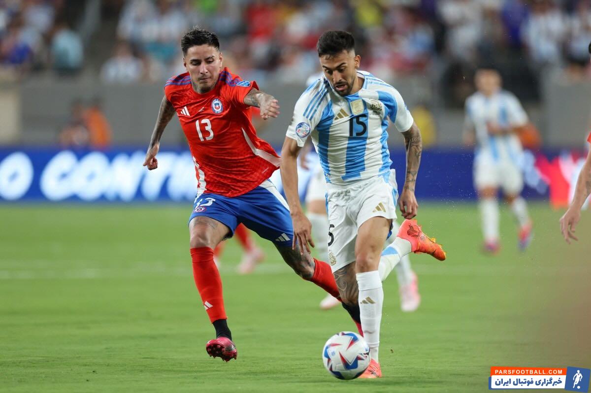 آرژانتین ؛ صحنه خطای گونزالس هافبک آرژانتین بر روی بازیکن شیلی به شکلی جالب