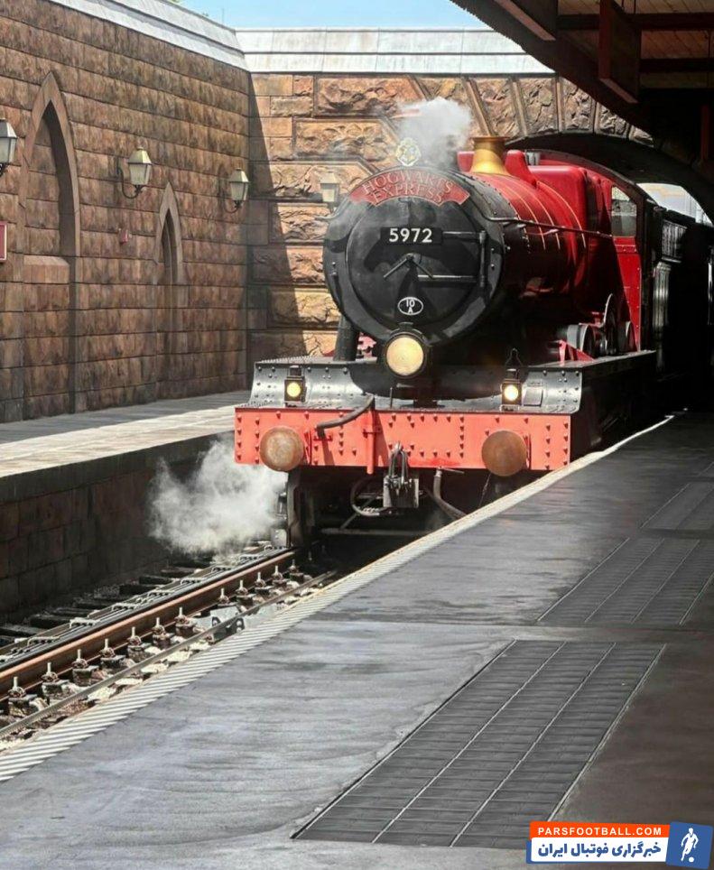 مسی ؛ حضور پسران مسی در آمریکا برای دیدن دنیای جادویی هری پاتر