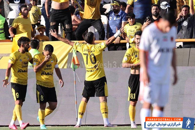 سپاهان ؛ احتمال بالای جدایی شهریار مغانلو و رامین رضاییان از سپاهان