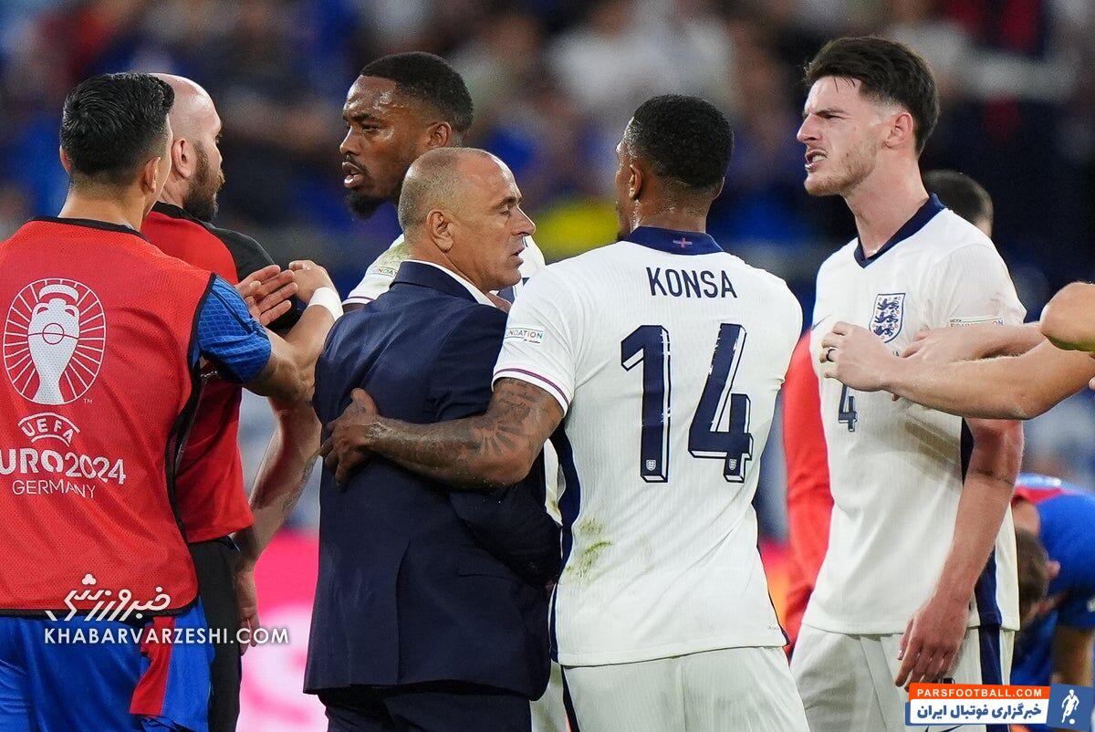 درگیری شدید در پایان بازی انگلیس - اسلواکی؛ چرا رایس با سرمربی حریف به‌شدت درگیر شد؟ +تصاویر