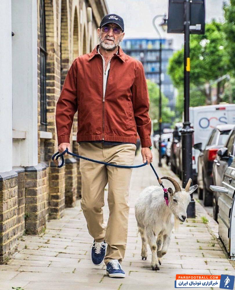 عکس | اریک کانتونا و حیوان خانگی عجیبش!