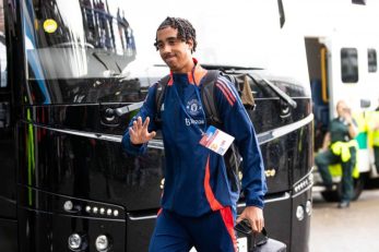 لنی یورو : نمی توانم برای بازی برای یونایتد در لیگ انگلیس صبر کنم