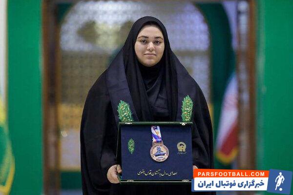 اقدام ویژه دختر ایرانی با اهدای اولین مدال تاریخ مچ‌اندازی بانوان +عکس