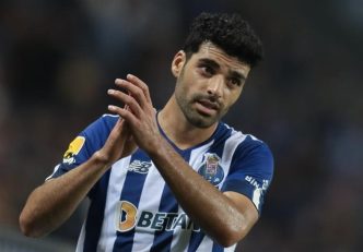 آندرهآ استراماچونی : مهدی طارمی مهاجمی باشخصیت و پرتلاش است