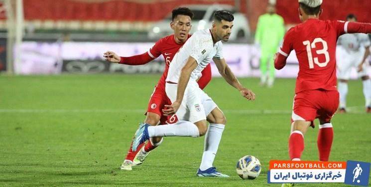 طارمی ؛ حضور تعدادی هوادار مهدی طارمی در کلینیک میلان