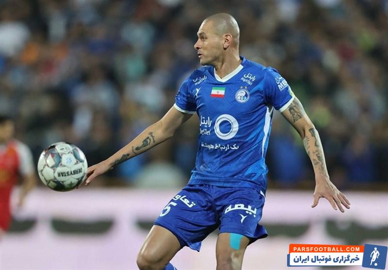 رافائل سیلوا از استقلال جدا نخواهد شد