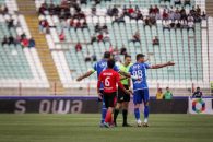 تراکتور به دنبال جذب آرش رضاوند ستاره استقلال