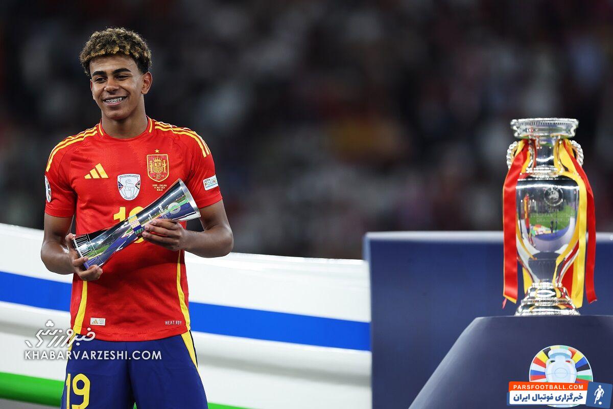 لامین یامال؛ استعداد الهی که کتاب رکوردها را بازنویسی می‌کند/ نوجوانی که می‌تواند بزرگ‌تر از مسی و پله شود!