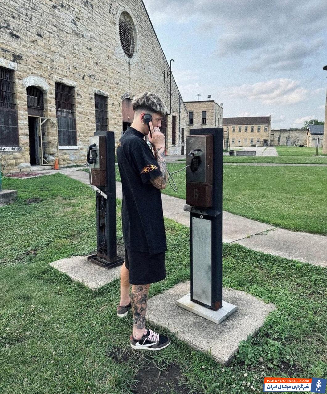 عکس| ستاره منچستر یونایتد از زندان فرار کرد!