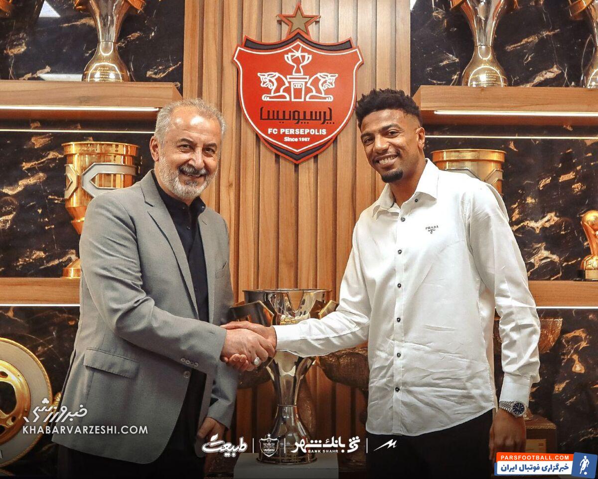 اولین تصاویر از خرید جدید پرسپولیس/ ستاره مراکشی با پیراهن سرخ لوگو را نشان داد +عکس