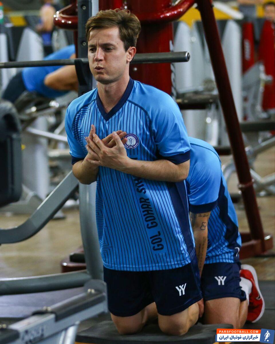 اضافه شدن گوستاوو واگنین به تمرینات گل گهر + عکس