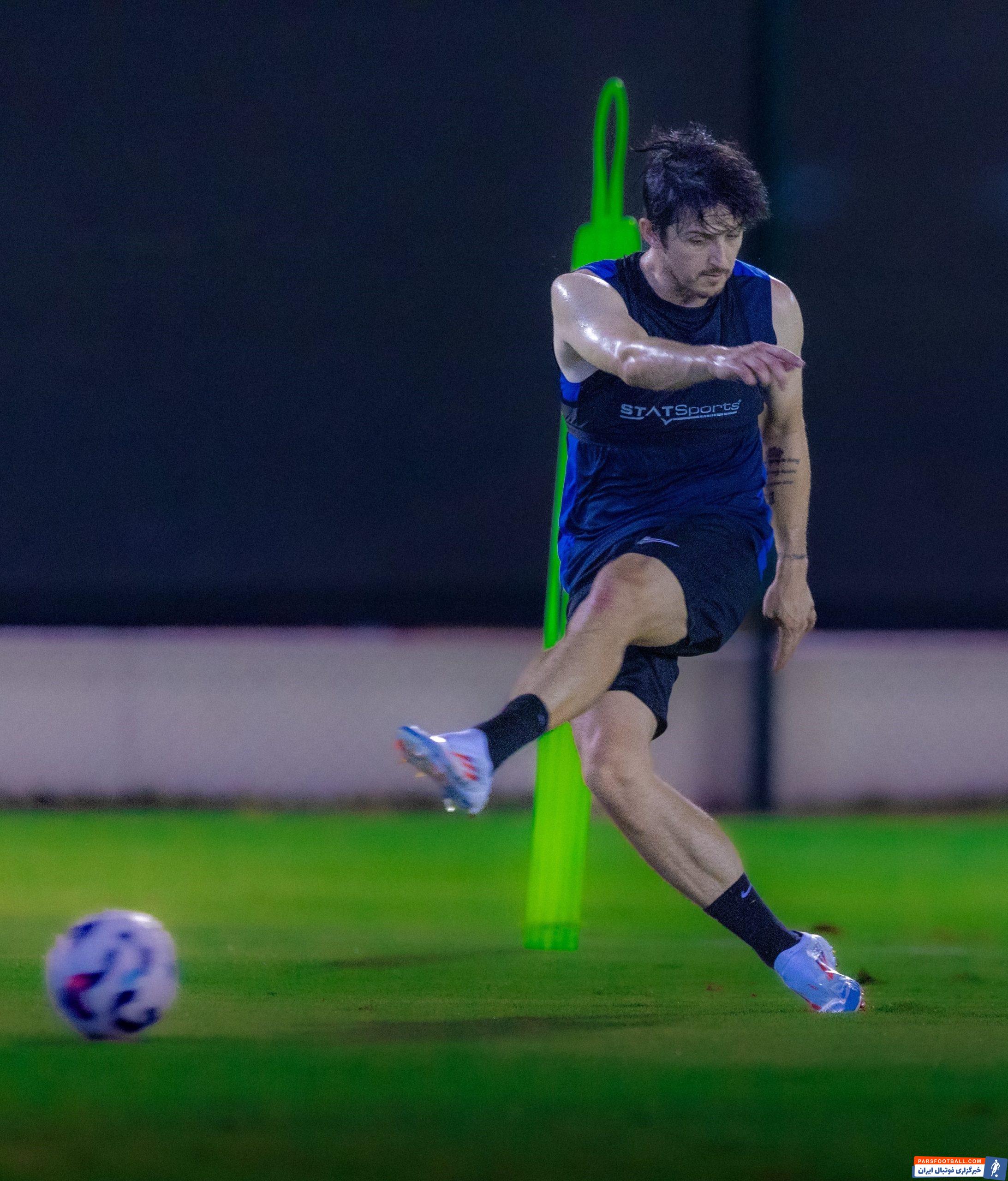 سردار آزمون ,