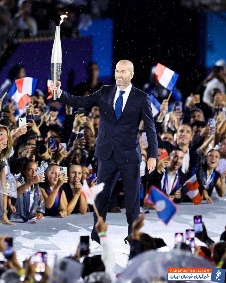 المپیک ؛ حمل مشعل المپیک ۲۰۲۴ پاریس توسط زین الدین زیدان و رافائل نادال