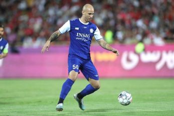 ساویو روبرتو در آستانه حضور در استقلال قرار دارد