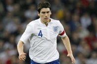 بری ؛ حضور گرت بری ستاره پیشین منچسترسیتی در رده یازدهم فوتبال انگلیس