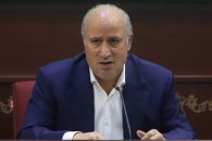 مهدی تاج : احتمالا یکی دو دستگاه VAR تا دو سه روز آینده به ایران میآید