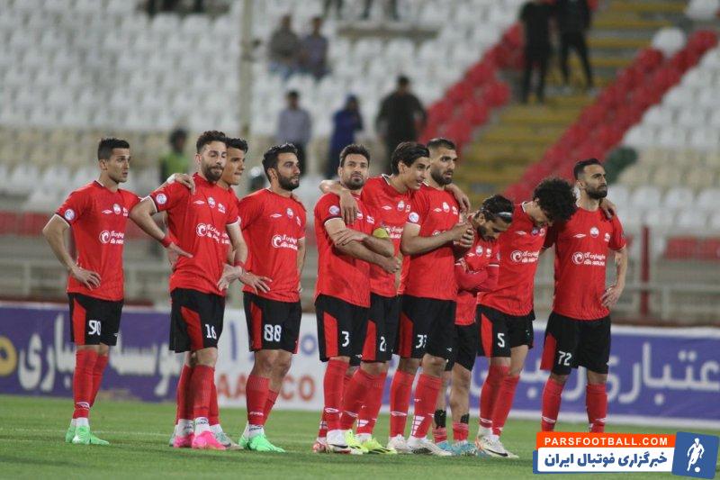 تراکتور ؛ زنوزی به دنبال سرمربی سرشناس، کارنامه‌دار و خارجی برای تراکتور