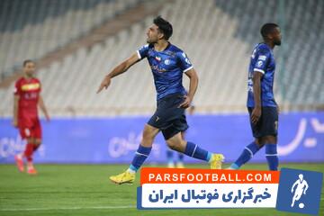 ملوان رضا میرزایی ستاره استقلال را به خدمت گرفت