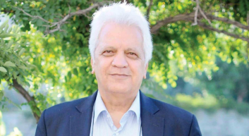 امیر حاج رضایی در سوگ از دست دادن فرزند خود عزادار شد